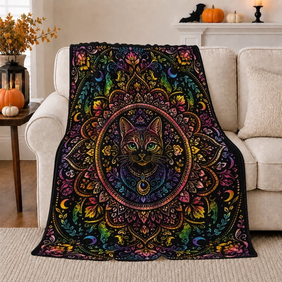 Cat Face in Floral Mandala, Regal Folk Art Style for Cat Lovers, Rainbow Paisley Portrait and Birthday Gift, Soft Flannel Blanket for Bedroom and Living Room, Colorful Home Decor