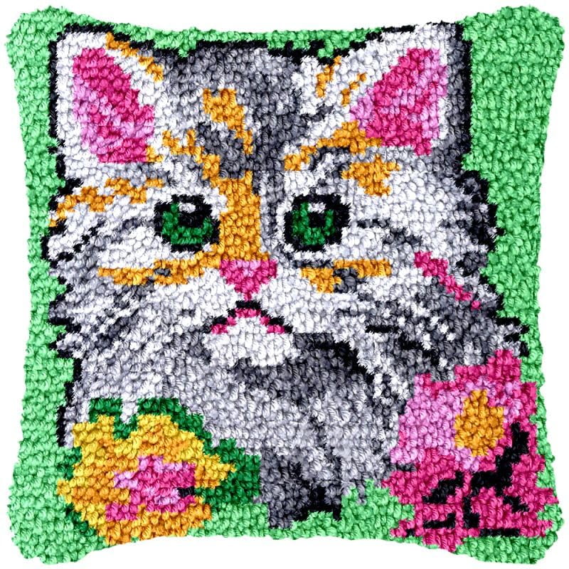 Cat Face Latch Hook Pillow Cover Kits for DIY Handmade Throw Pillow Cross Stitch Latch Hook Pillowcase Rug Kits with Preprinted Color Pattern Canvas Crochet Yarn Kits 17''X 17''(ch105)
