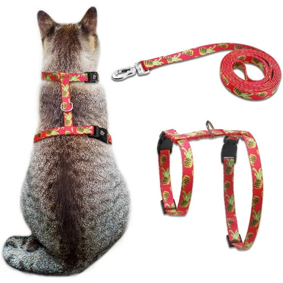 Cat Harness and Leash for Walking Escape Proof Plaid Design Cat Harhess
