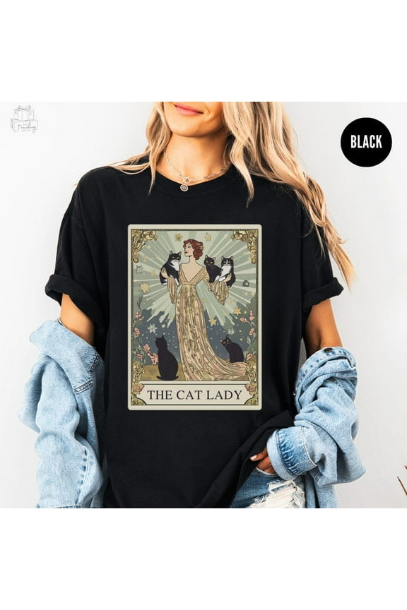 Cat Lady Tarot Card Shirt, Cat Lover Tshirt, Witchy Cat Lady Tee, Cat Mom Gift, Funny Cat Mama Mothers Day Gift