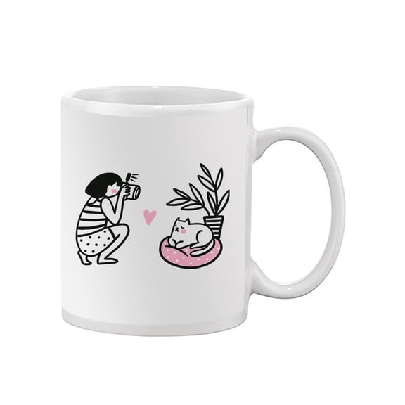 Cat Photoshoot Mug Unisex's -Image by Shutterstock
