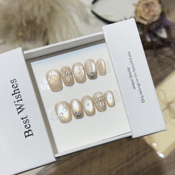 Cat's Eye Fragrant Wind Wear Nail Short Premium Atmosphere Light Bulb Cat's Eye Nail Art Hand Painted Bow Magic Mirror French