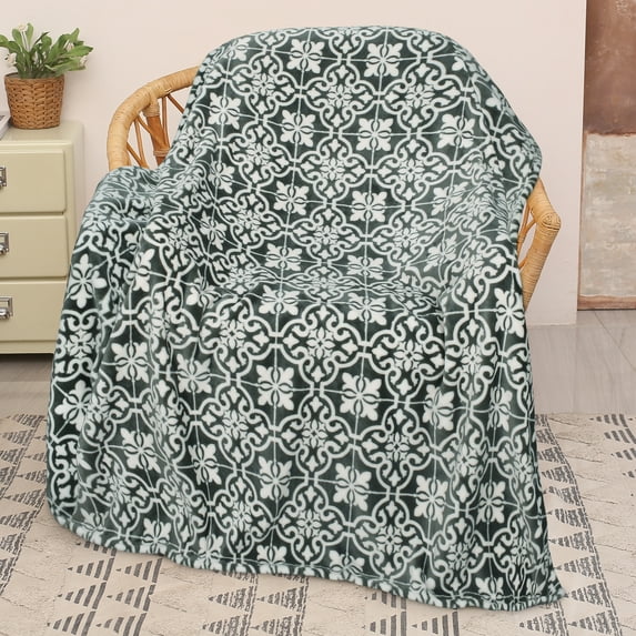 Catalonia Fleece Throw Blanket for Couch, Lightweight All Seasons Soft Cozy Moroccan Blanket for Home Living Room Decorative, 50'' x 60'', Gray