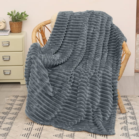 Catalonia Throw Blankets for Beds, Couches, Super Soft Fuzzy Plush Fleece Blankets for Adults and Kids, Machine Washable, 50"" X 60"", Grey