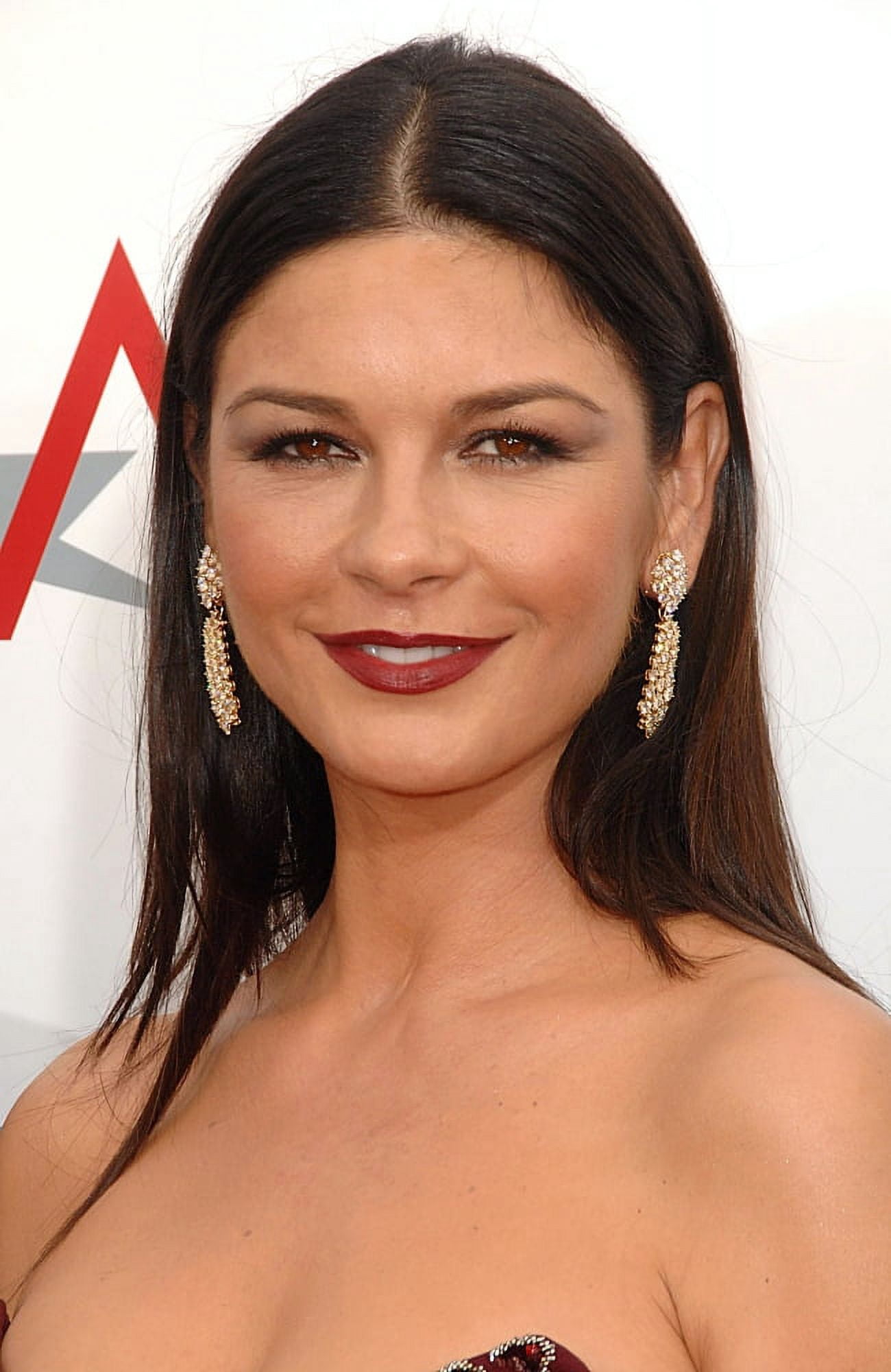 Catherine Zeta-Jones At Arrivals For 37Th Afi Life Achievement Award And Tribute To Michael Douglas Canvas Art - (16 x 20)