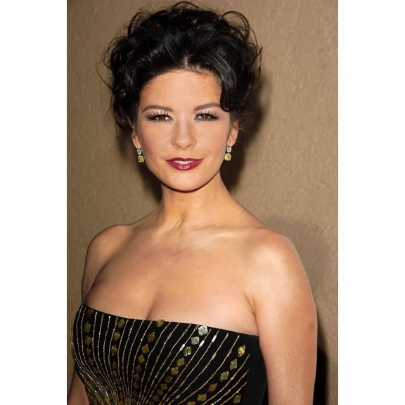 Catherine Zeta-Jones At Arrivals For Motion Picture & Television Fund Benefit - A Fine Romance Photo Print