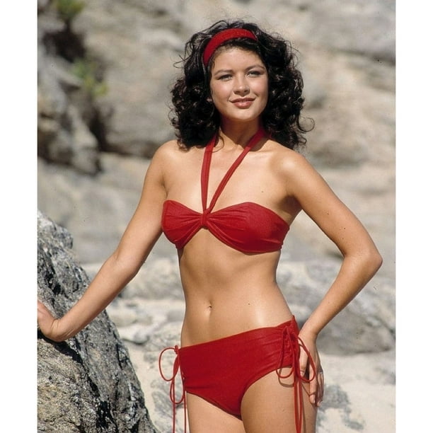 Catherine Zeta-Jones - Red Bikini Photo Print (8 x 10) - Walmart