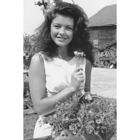 Catherine Zeta-Jones in the Darling Buds of May 24x36 Poster