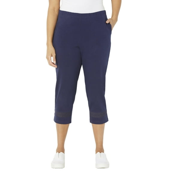 Catherines Women's Plus Size Suprema Crochet Trim Capri