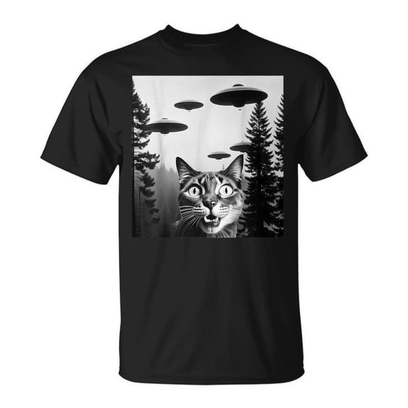 Cats with Alien UFO Spaceship Graphic Tee Unisex Adult Cotton Casual Gift for Cat Lovers and Sci-Fi Fans, Size L, Color Black