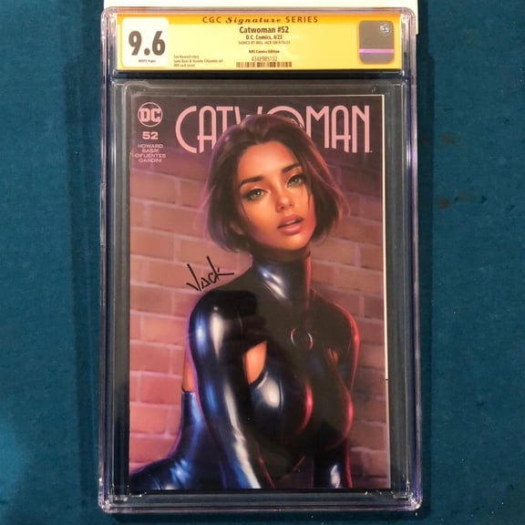 Catwoman #52 - CGC 9.6 Comic Book