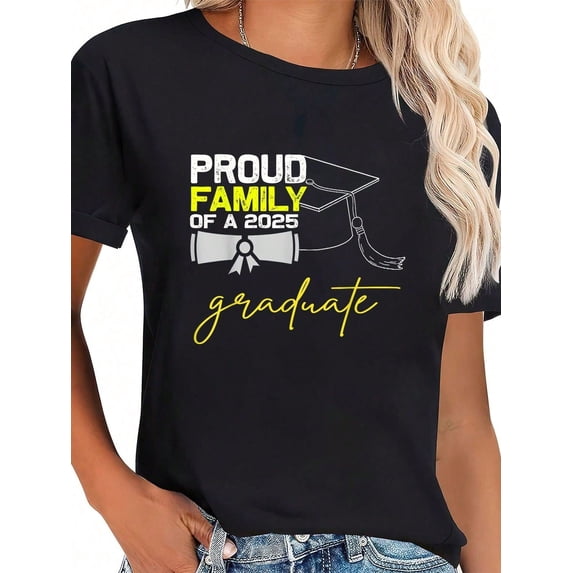 Celebration Graduation Proud Family Of A 2025 Graduate T-Shirt
