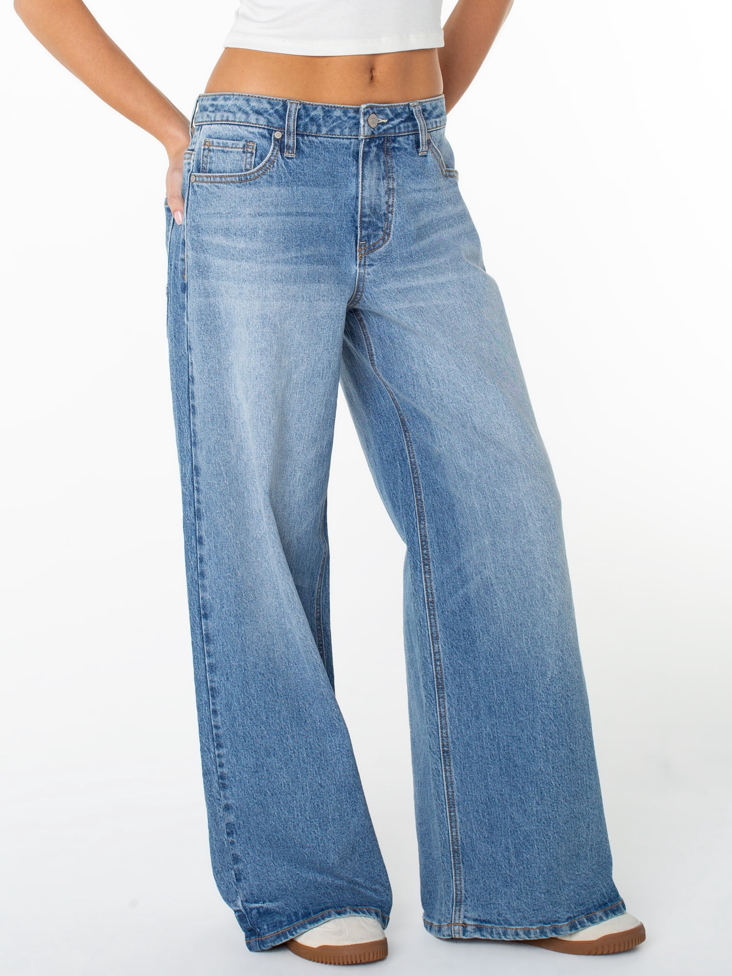 Celebrity Pink Women's and Women's Plus Slouchy Wide Leg with Back Buckle, Sizes 1-24