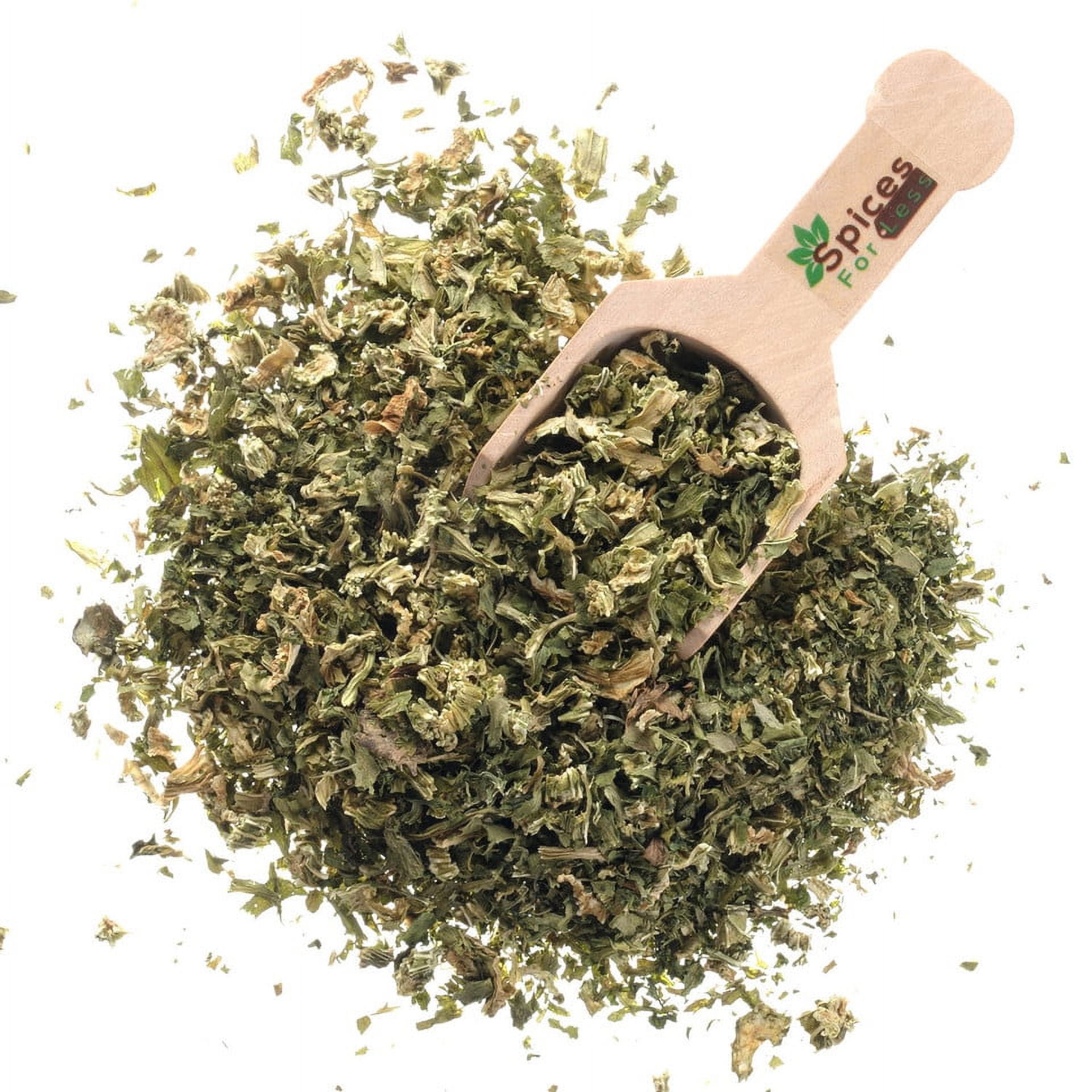 Celery Flakes (8 oz)