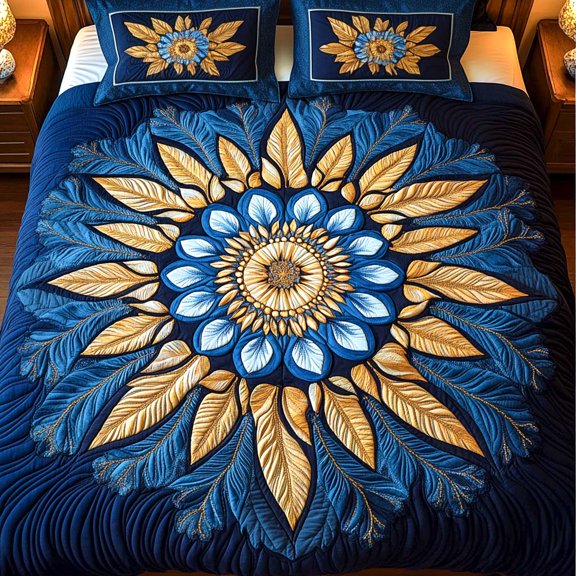 Celestial Sunburst Quilted Bedding Set , 3-Piece Bedding Set