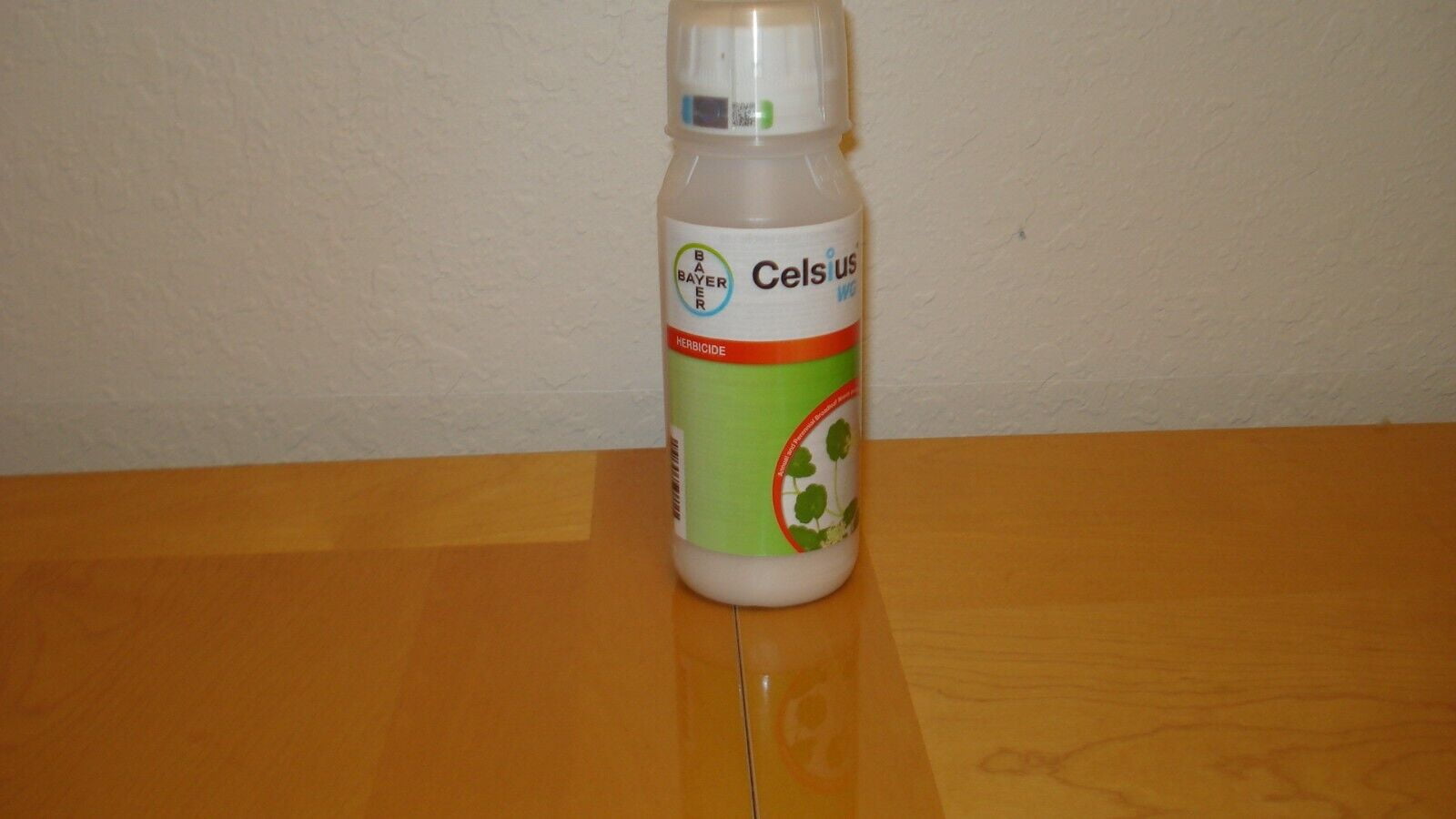 Celsius Herbicide 10oz / Weed Control / Weed Killer (Manufactured Date 1/2024)
