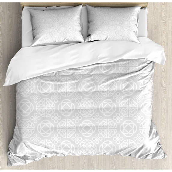 Celtic Duvet Cover Set, Retro Tribal Celtic Knots Eternity Forms Pattern Boho Ireland Irish Floral Art, Decorative 3 Piece Bedding Set with 2 Pillow Shams, Queen Size, White Grey, by Ambesonne