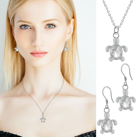 Censtreet Sea Turtle Necklace, Fashionable & Elegant Silver Chain Jewelry with Rhinestone Studded Pendant for Teens and Women Fashion Accessory