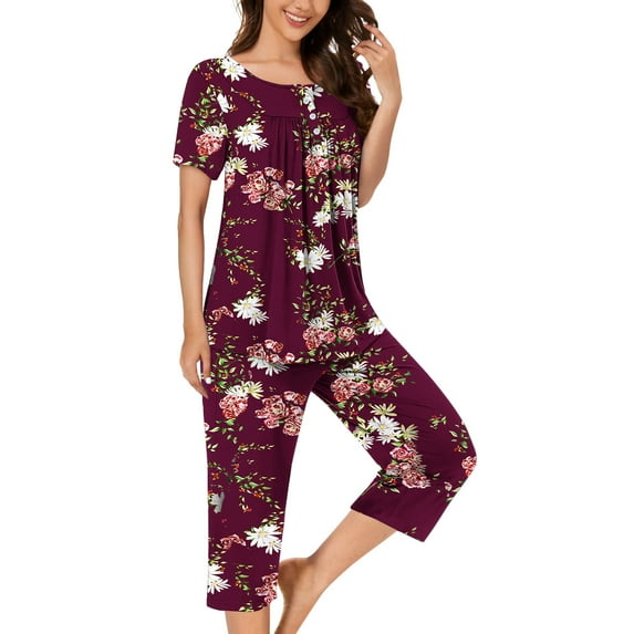 Censtreet Women's Pajama Sets Short Sleeve Sleepwear Round Neck Pj Loungewear Top and Capri Pants with Pockets