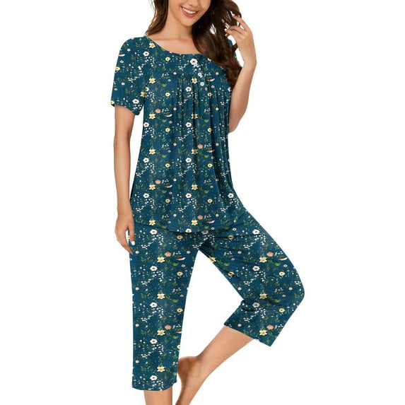 Censtreet Women's Pajama Sets Short Sleeve Sleepwear Round Neck Pj Loungewear Top and Capri Pants with Pockets