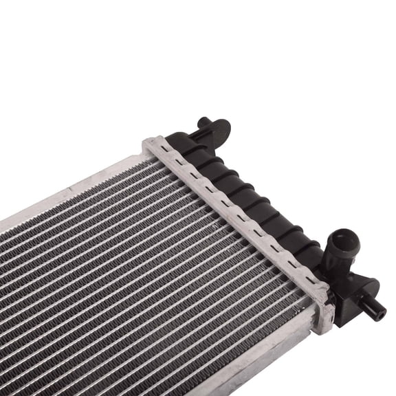 Center Cooler Aluminum Radiator with Efficient Dissipation-Center Cooler Aluminum Radiator