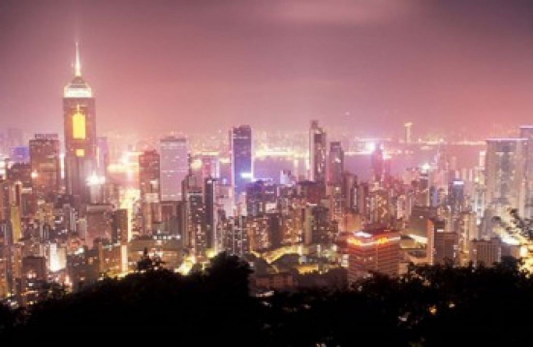 Central Overview from Stubbs Road Lookout Hong Kong China Canvas Art - Brent Bergherm DanitaDelimont (35 x 23)