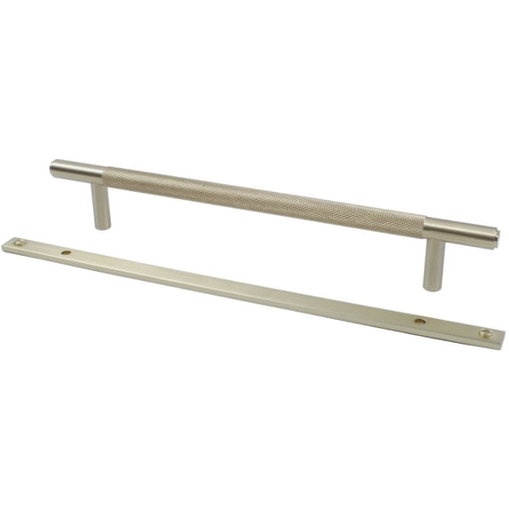 Century 12979A Diamond Knurling 6-5/16" Center To Center Bar Cabinet Pull - Brass