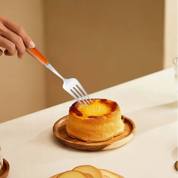 Ceramic Carrot Handle Stainless Steel Fork – Creative Cute Tableware, Non-Slip Dessert Fork for Home Kitchen Picnic, Novelty Flatware (1PC)
