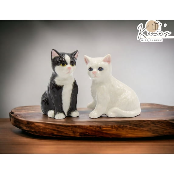 Ceramic Cat Salt and Pepper Shaker Set Black and White Gift for Cat