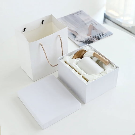 Ceramic Coffee Mug 17 Oz Porcelain Coffee Tea Cup with Wood Handle and Lid Pottery Milk Mug Handmade Drinks Mug Cups Best Gift for Women/ Men/ Mom/ Dad