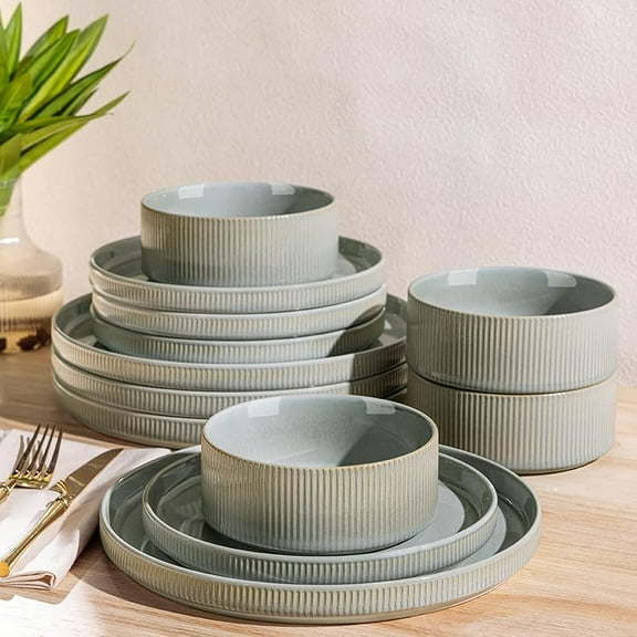 Ceramic Dinnerware Sets for 4, 12 Pieces Porcelain Lightweight Plates and Bowls Sets, Scratch Resistant Dish Set, Oven & Microwave & Dishwasher Safe, Beige