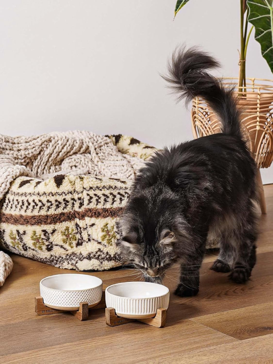 Ceramic Dog Bowls with Wood Stand, 4-Cup Pet Food and Water Dishes Set of 2 for Small Medium Dogs