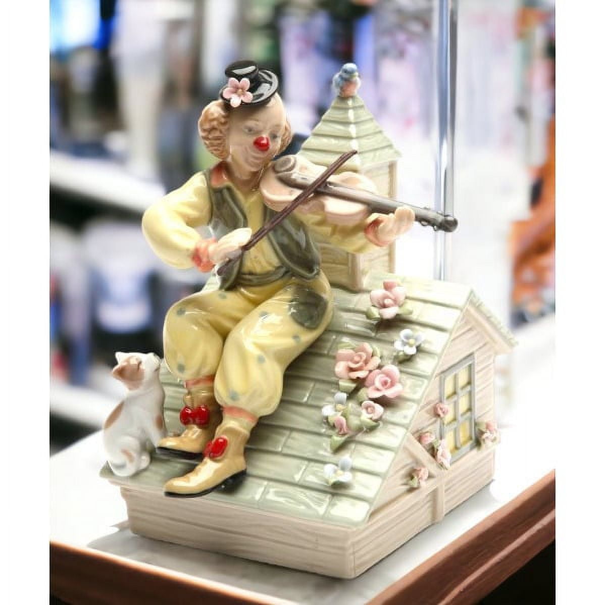 Ceramic Fiddler on the Roof Clown Music Box 5.25x4.5x6.25