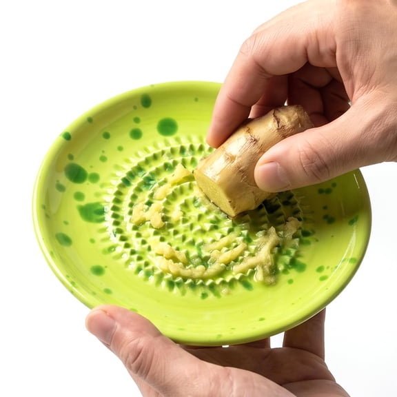 Ceramic Garlic Grater Plate, 4.5" Grating Dish with Textured Grinding Surface, Grater for Garlic, Ginger, Cheese, Carrot, Tomato, Easy Rinse Kitchen Tool