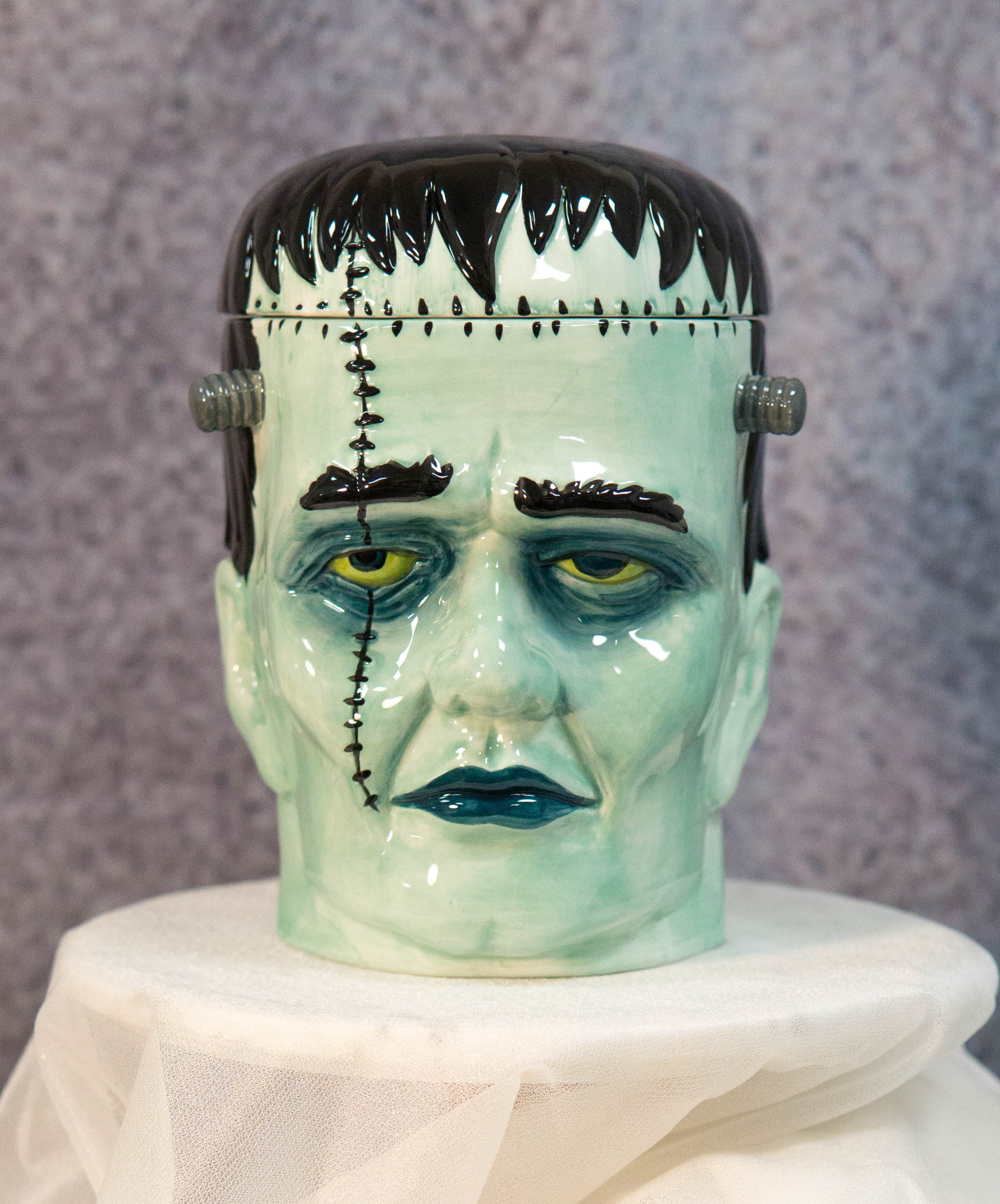 Vintage Halloween Frankenstein Small Cookie Jar Candy Dish Ceramic Vigor
