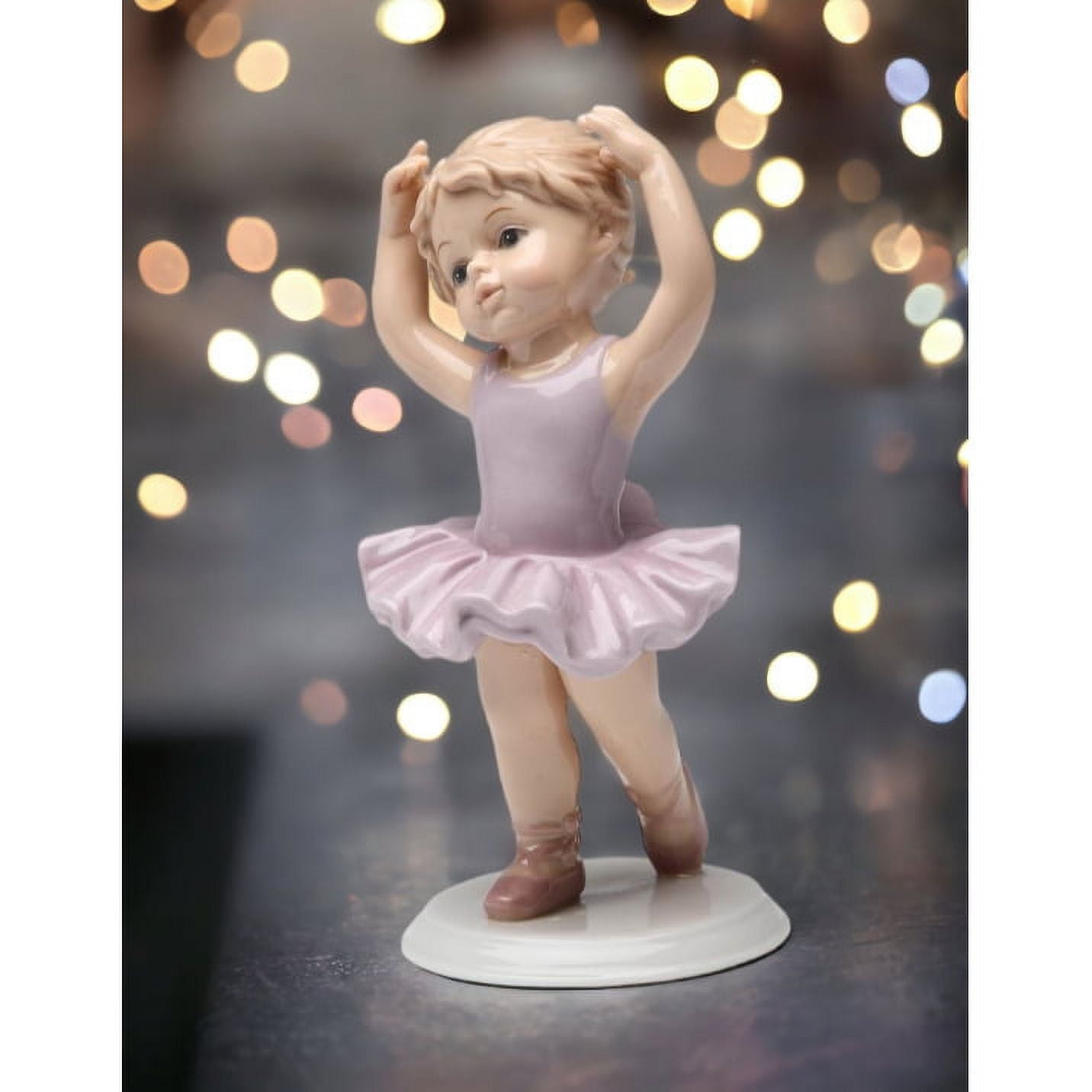 LLADRÓ Little Ballerina I Girl Figurine. Porcelain Ballerina Figure