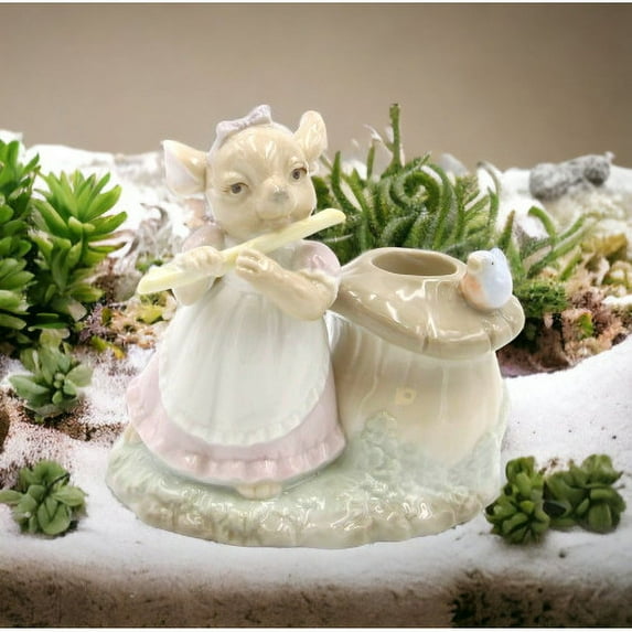 Ceramic Mouse Mushroom Candle Holder 4.25x3 Mom