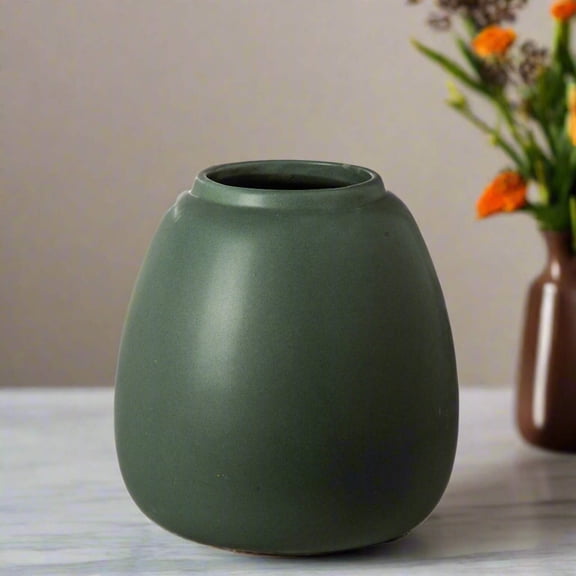 Kenni Narrow Mouth Ceramic Vase