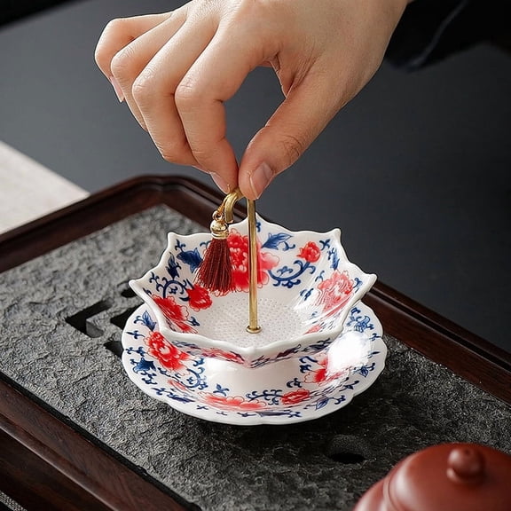 Ceramic umbrella-shaped rotating tea and coffee cups with a built-in strainer