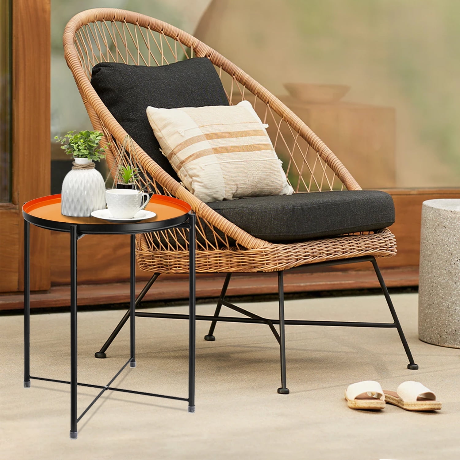 Cerbior Metal Tray End Table, Round Accent Coffee Side Table, Anti-Rust and Waterproof Outdoor Small Sofa Table Bedside Table for Living Room Bedroom Balcony (Orange mix Black)