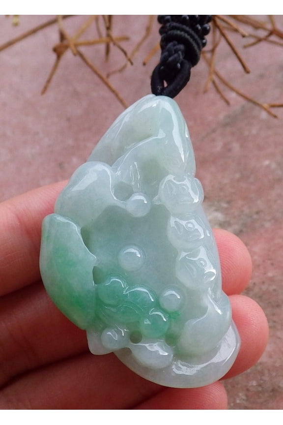 Certified Hand Carved Natural Green Myanmar Burma Grade A Jade jadeite Frog Toad Lotus Pendant Necklace