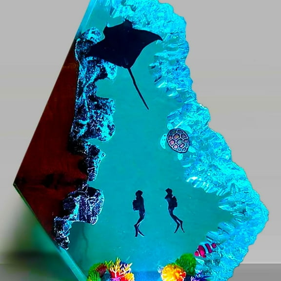 Cevemin Handcrafted Epoxy Resin Ocean Lamp with LED Lights - Diver Themed Aquarium Style Night Light for Home Decor, Bedroom, Bedside Table