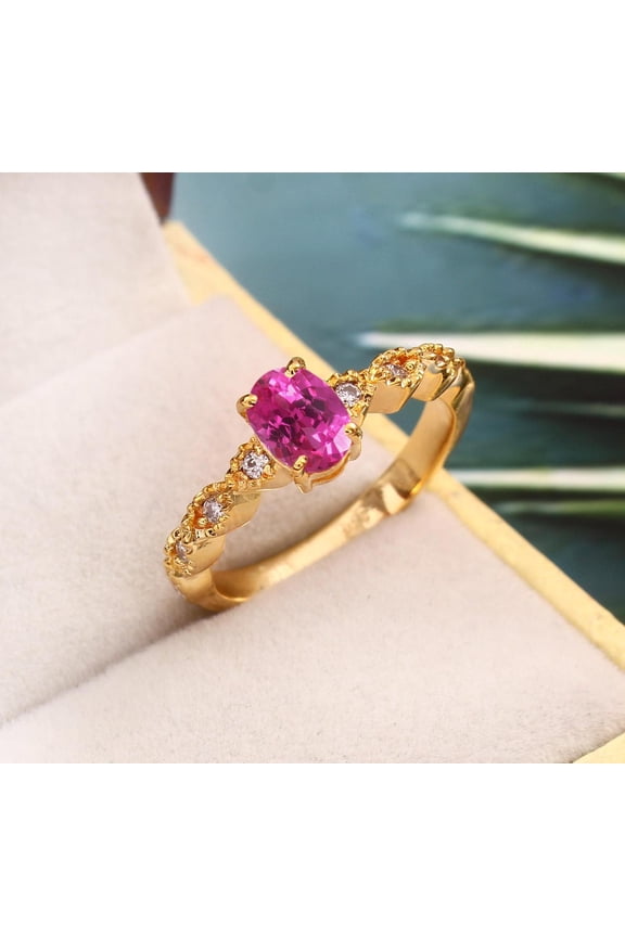 Ceylon Pink Sapphire Ring: Oval Gemstone, 925 Sterling Silver