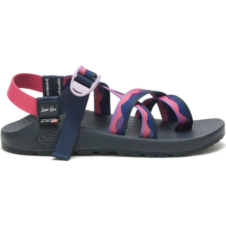 Womens cheap pink chacos