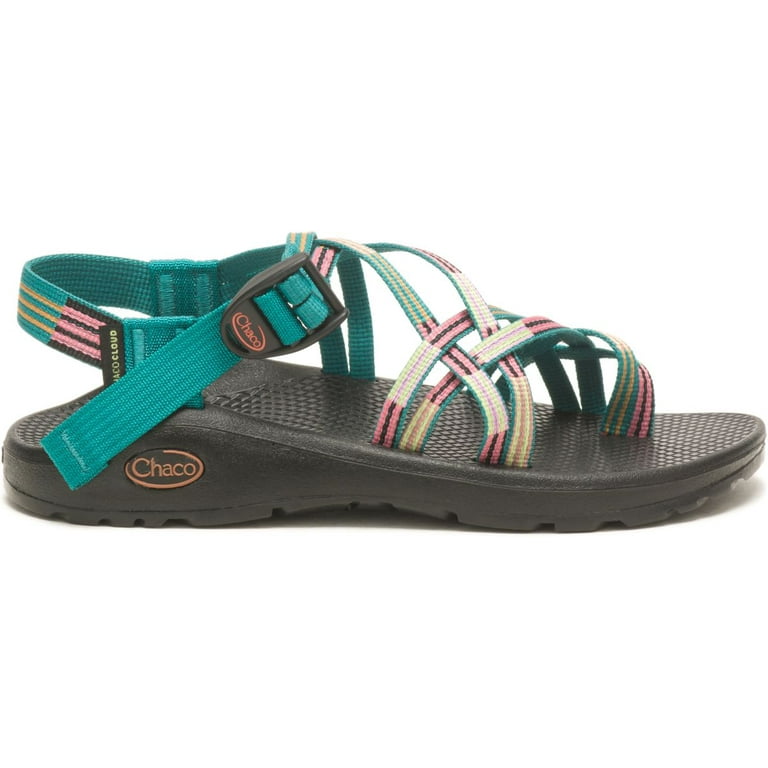 Triple clearance strap chacos