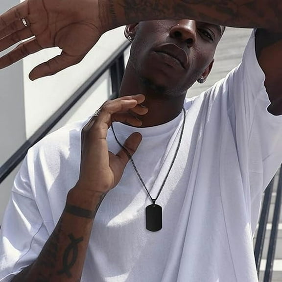 Chain for Men, Personalized Necklace, Black Tag Pendant Fashionable Elegant Stainless Steel Necklace for Daily Life Work, Military Army Style Dog Tags Jewelry for Gift Giving