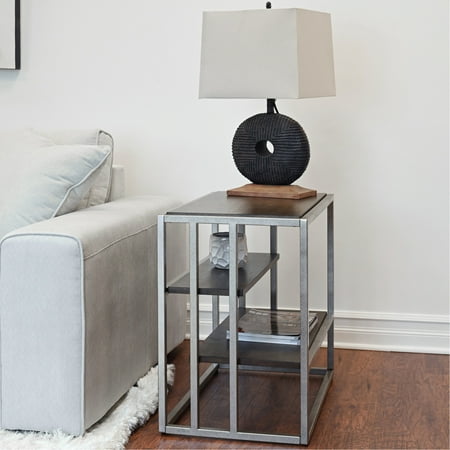 Chairside Table with Storage Function / Simplify Living Room Organization