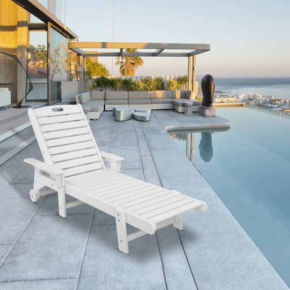 Chaise Lounge Chair, Outdoor HDPE Patio Lounge Recliner Chair with Adjustable Backrest, Single Recliner Chair with 5 Reclining Positions Chaise Lounger for Patio Beach Balcony Poolside, White