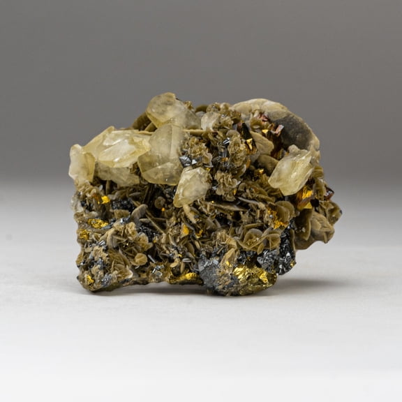 Chalcopyrite, Sphalerite, Pyrite and Calcite from Huaron, Peru