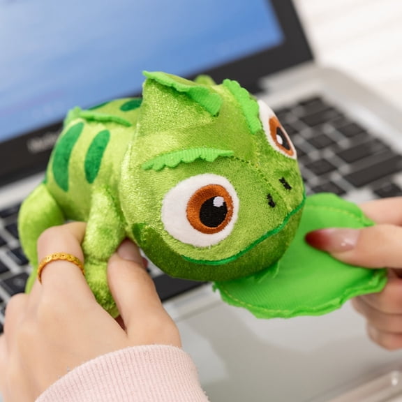 Chameleon Plush Toy Shoulder Magnetic Plush Lizard Stuffed Animal for Parties Easter Perfect Gift